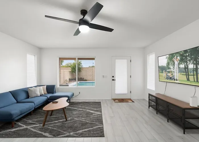 Escape In W Pool Spring Training Holiday home
