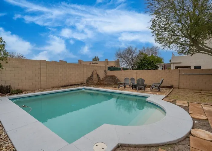 Escape In W Pool Spring Training Holiday home